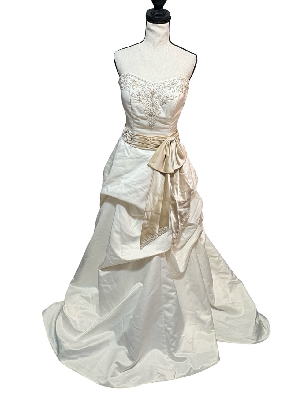Alfred Sung 6686 Ivory Satin Strapless Wedding Gown Champagne Sash Size 10